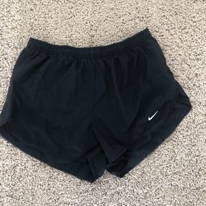 NIKE Running Short